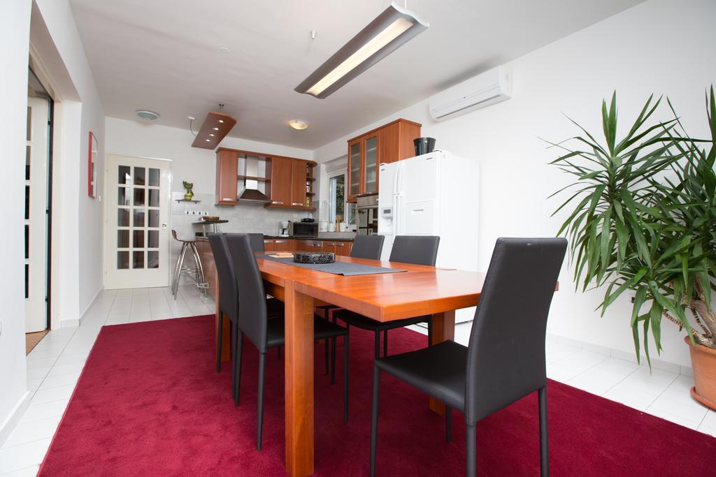 Blue View Apartment أوباتيا الغرفة الصورة
